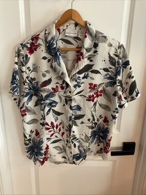 Alfred Dunner - White Button-Down Shirt with Blue & Red Floral Print - Size 18